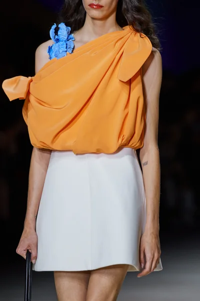 Look 129